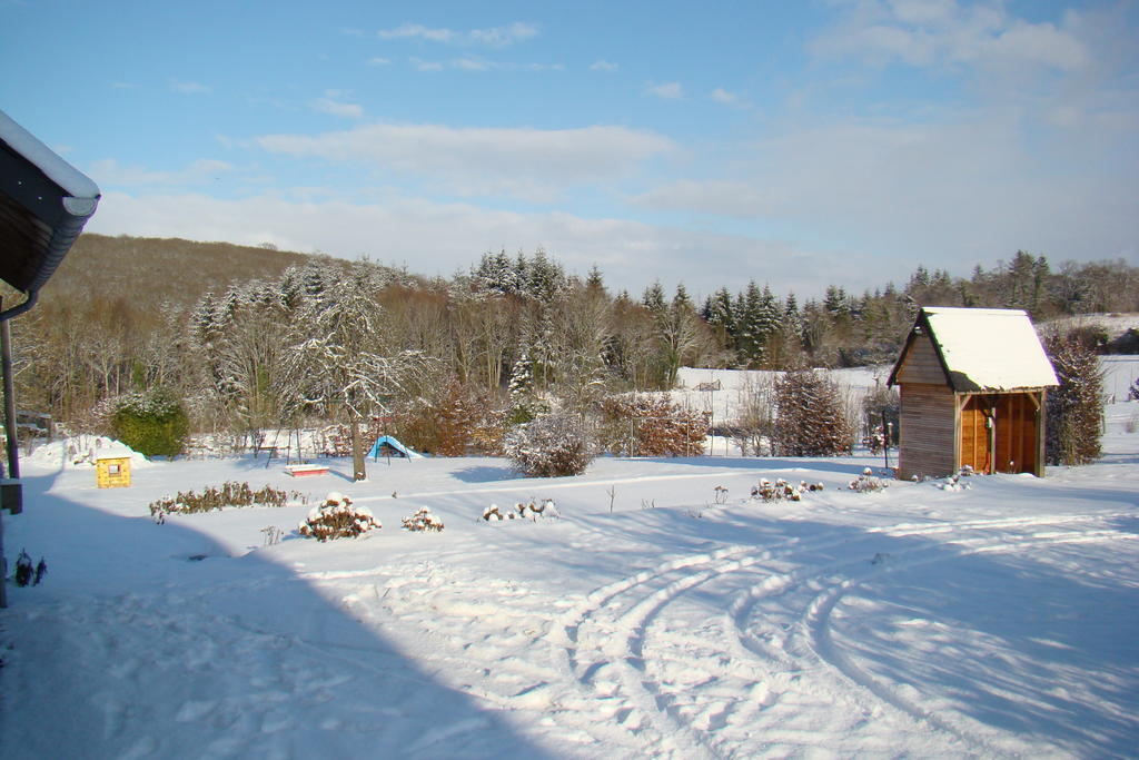 Gite De La Cour Campandre-Valcongrain Номер фото